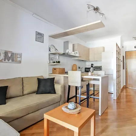 Cozy Terrace Close To Eataly And Metro Piramide Apartament