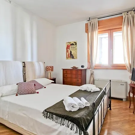 Apartament Cozy Terrace Close To Eataly And Metro Piramide